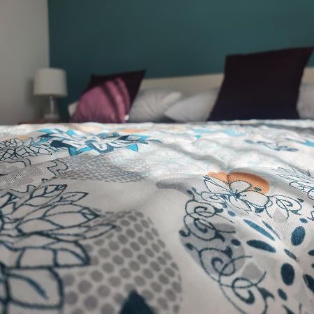 Cozy Two-Bedroom Apartment Zadar Ngoại thất bức ảnh